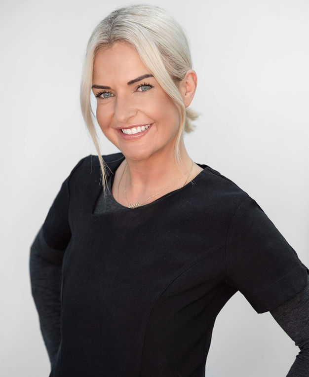 Dr Marta Maxwell